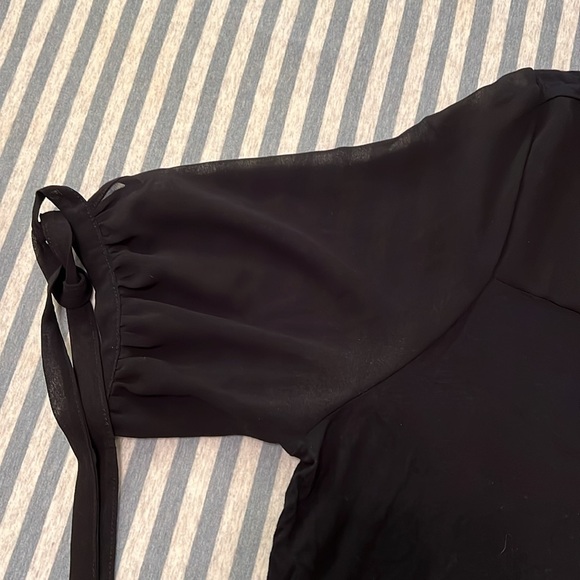 Lane Bryant Black short-sleeved blouse 22/24 - Picture 3 of 8